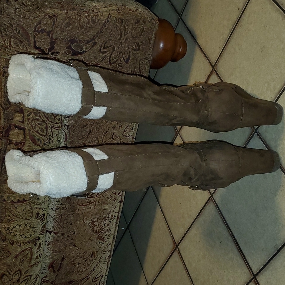 Unisa Brown Wedge Boots Woman's Size 11 - Picture 10 of 16